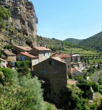 Visite guidée du village de Peyre