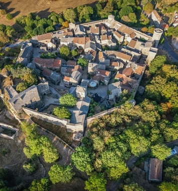 Visite des remparts de la Couvertoirade