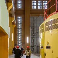 Visite inédite de la centrale EDF du Pouget : la force de l'eau à l'état pur