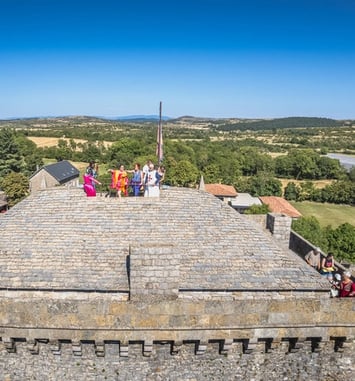 Suivez le guide au phare du Larzac !