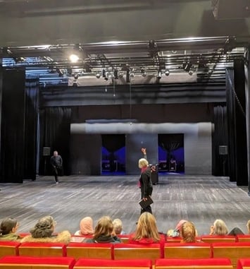 Visite guidée du théâtre des 2 Points de la MJC