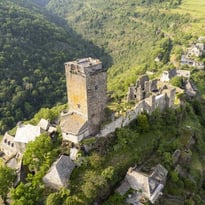 Suivez le guide au Château de Valon