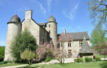 Venez flâner librement dans le parc à l'anglaise de ce bel édifice du XVIe siècle