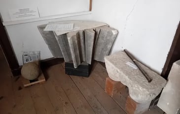 Démonstrations de forge, de travail des outils et d'équarrissage