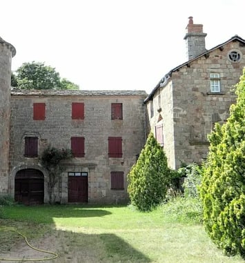 Visitez ce château du XVIe siècle et son parc arboré !