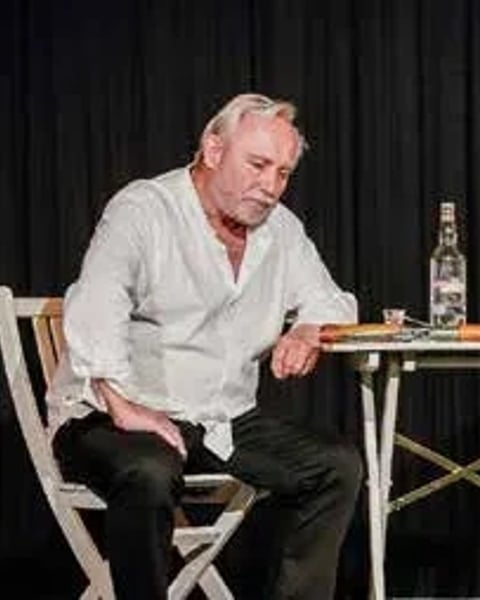 Théâtre : "Variations énigmatiques"